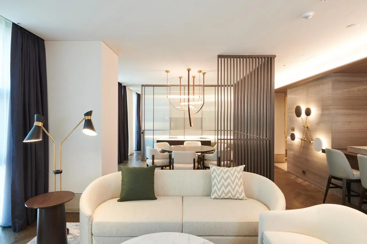 Nine Tree Premier Rokaus Hotel Seoul Yongsan