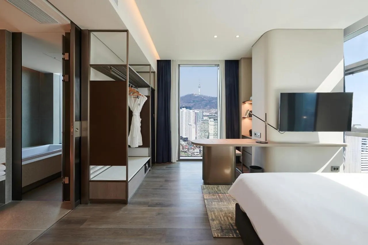 Nine Tree Premier Rokaus Hotel Seoul Yongsan