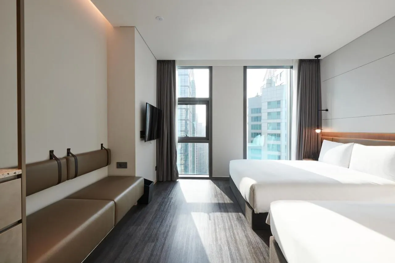 Nine Tree Premier Rokaus Hotel Seoul Yongsan