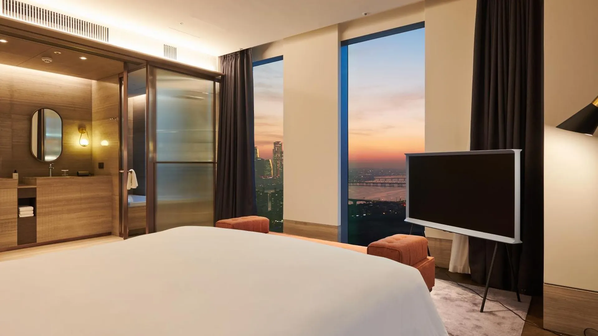 Nine Tree Premier Rokaus Hotel Seoul Yongsan