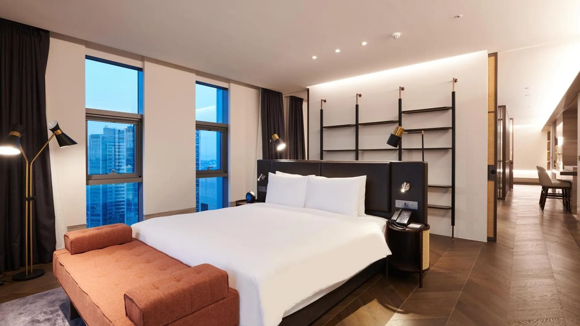 Nine Tree Premier Rokaus Hotel Seoul Yongsan 대한민국